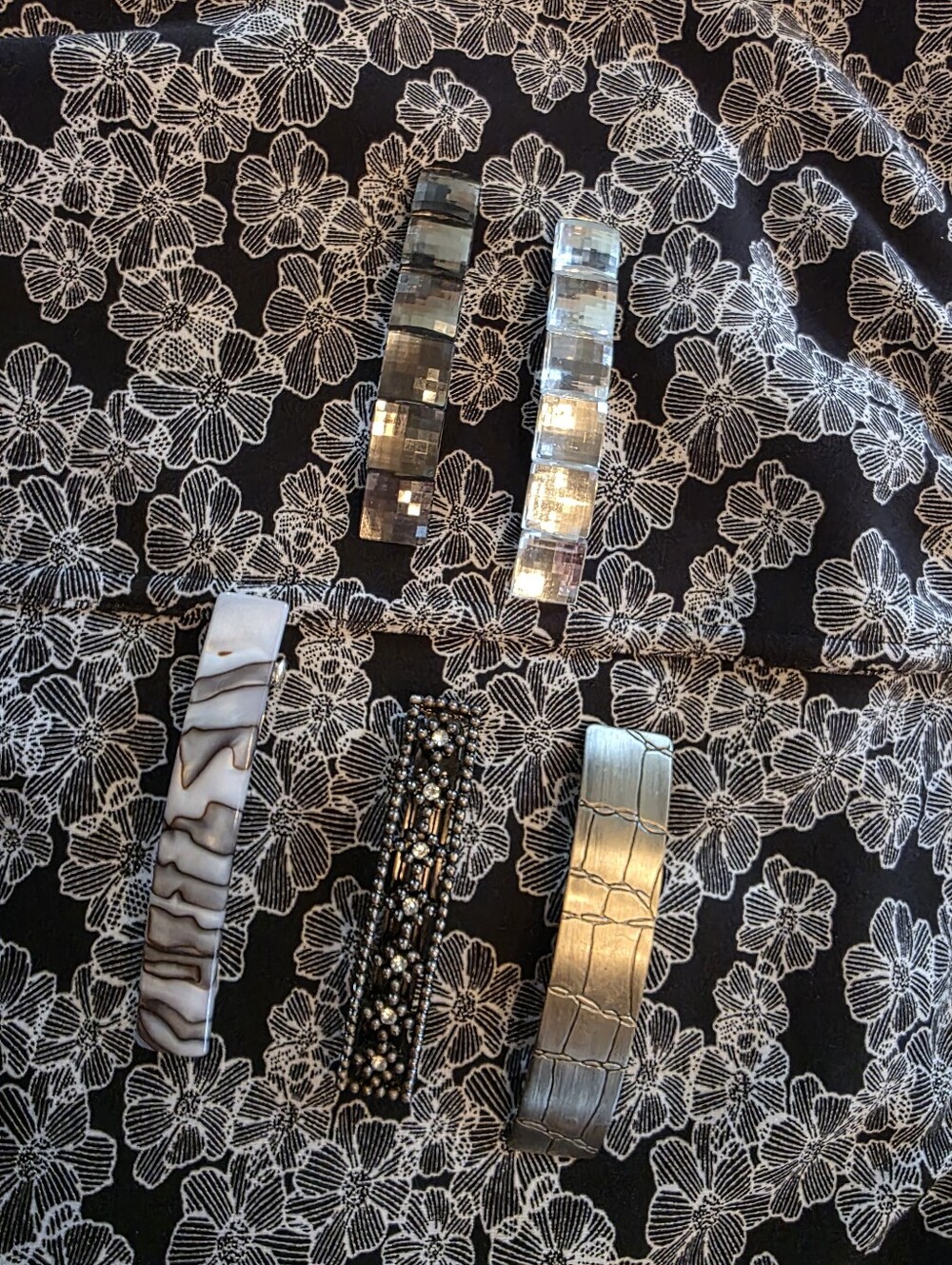 Sparkly Crystal & Metallic Hair Barrette Set (5 Clips)